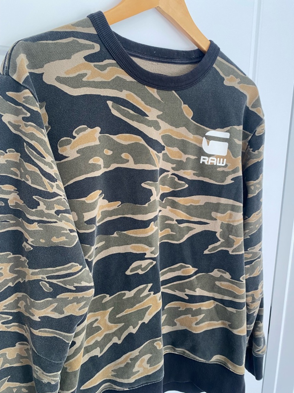 G-Star RAW Camo Crewneck Sweatshirt Men’s Large Streetwear Black Olive Pullover - Picture 4 of 8
